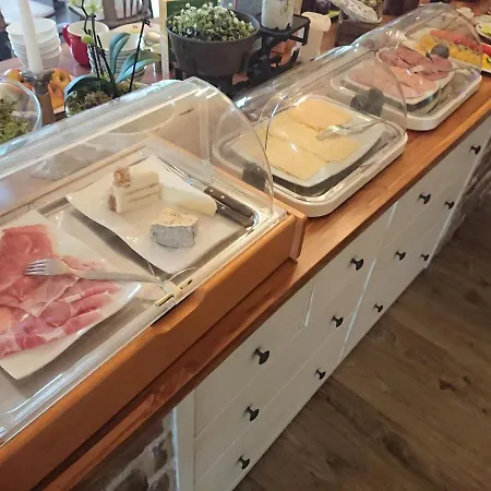 Konukevi Landgasthof Gaensberg Wiesloch