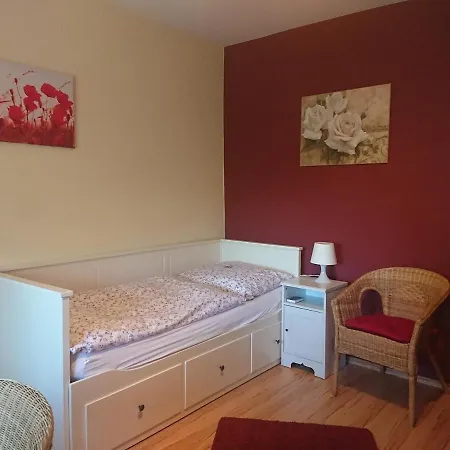 Landgasthof Gaensberg Konukevi Wiesloch