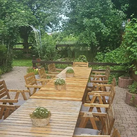 Landgasthof Gaensberg Pensión Wiesloch