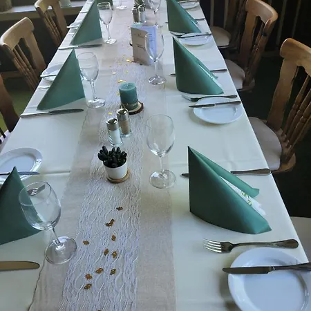 Landgasthof Gaensberg Konukevi Wiesloch