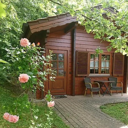 Landgasthof Gaensberg 3*