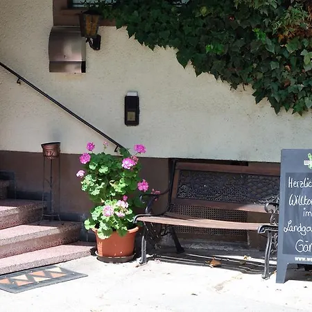 Landgasthof Gaensberg Konukevi