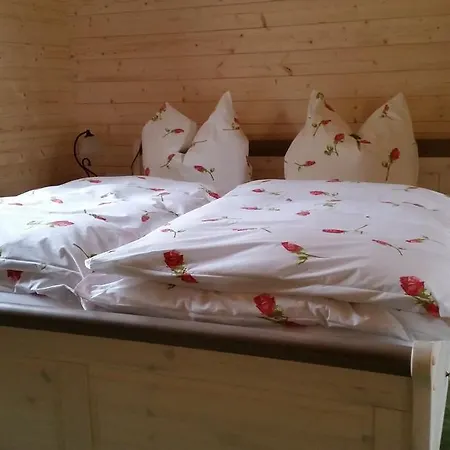 Landgasthof Gaensberg Konukevi